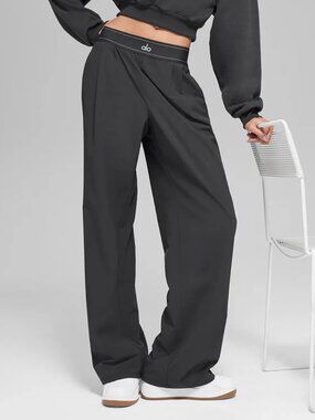 ALO Grey Women's High-Waisted Straight-Leg Yoga Pants(Brand New) ❤🏃‍♀️